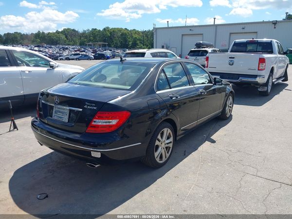 2014 MERCEDES-BENZ C 300 LUXURY 4MATIC