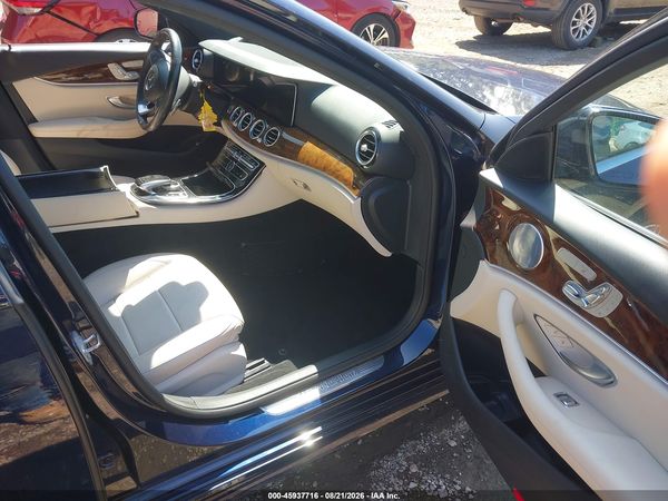 2017 MERCEDES-BENZ E 300 4MATIC