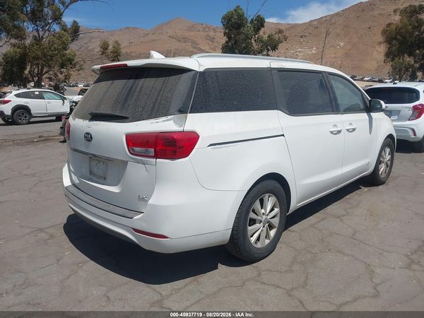 2016 KIA SEDONA LX