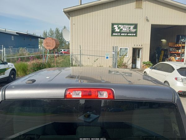 2016 RAM 1500 ST