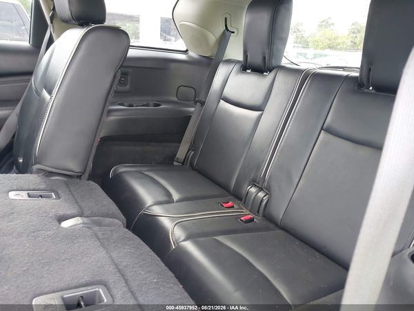 2017 INFINITI QX60 — I8