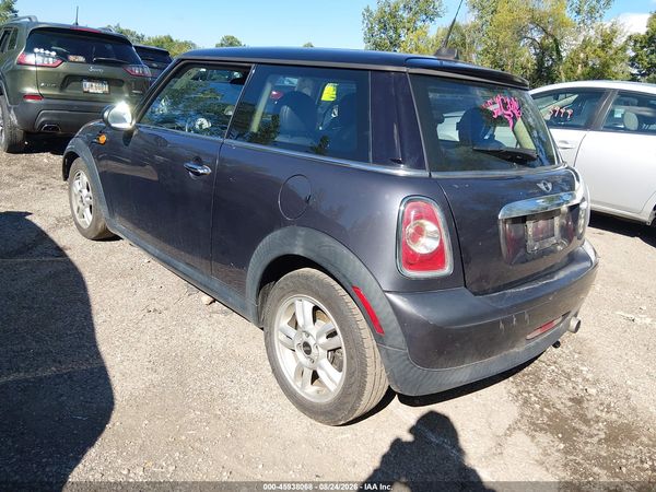2012 MINI COOPER — I3