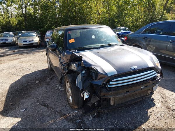 2012 MINI COOPER — I6