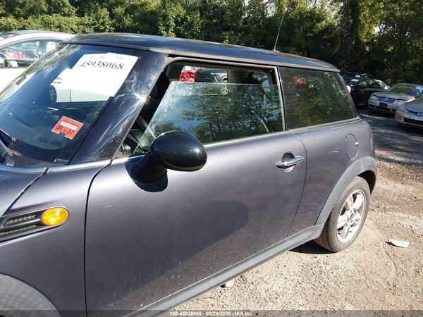 2012 MINI COOPER — I117