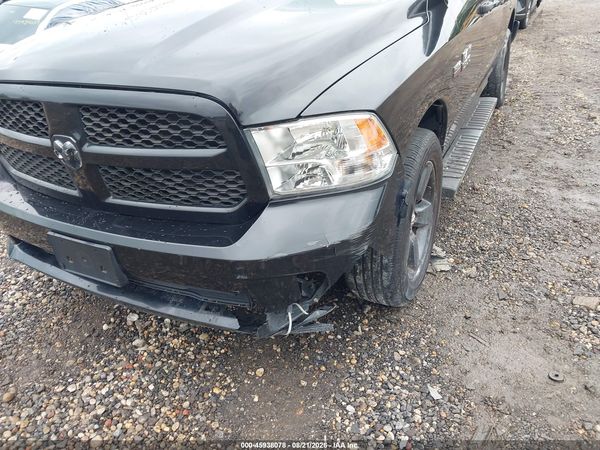2016 RAM 1500 ST