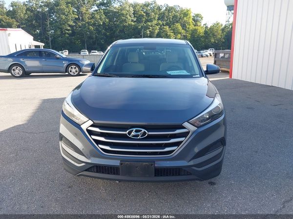 2018 HYUNDAI TUCSON SE