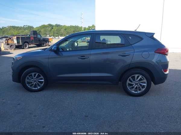 2018 HYUNDAI TUCSON SE