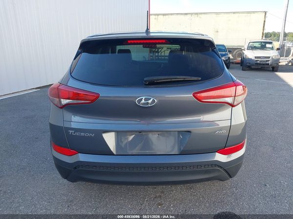 2018 HYUNDAI TUCSON SE