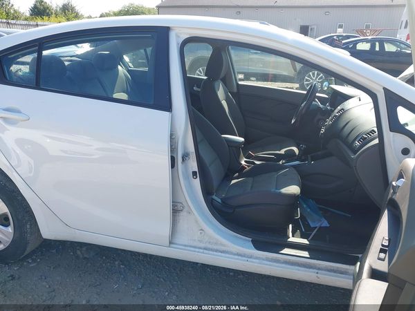2017 KIA FORTE LX