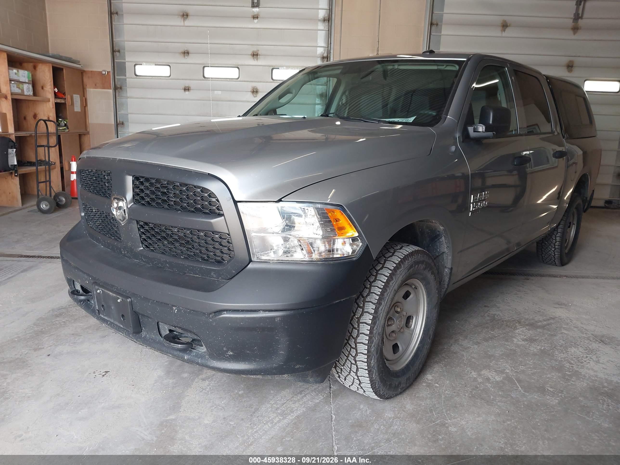 2021 RAM 1500 CLASSIC TRADESMAN  4X4 5'7 BOX — I2