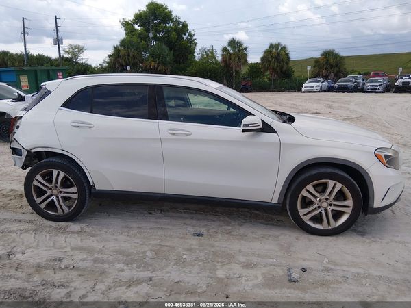 2016 MERCEDES-BENZ GLA 250 GLA250