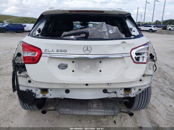 2016 MERCEDES-BENZ GLA 250 GLA250