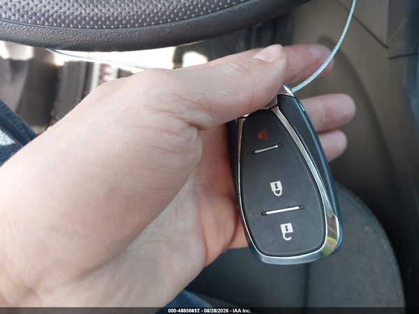 2019 CHEVROLET EQUINOX LT — I11