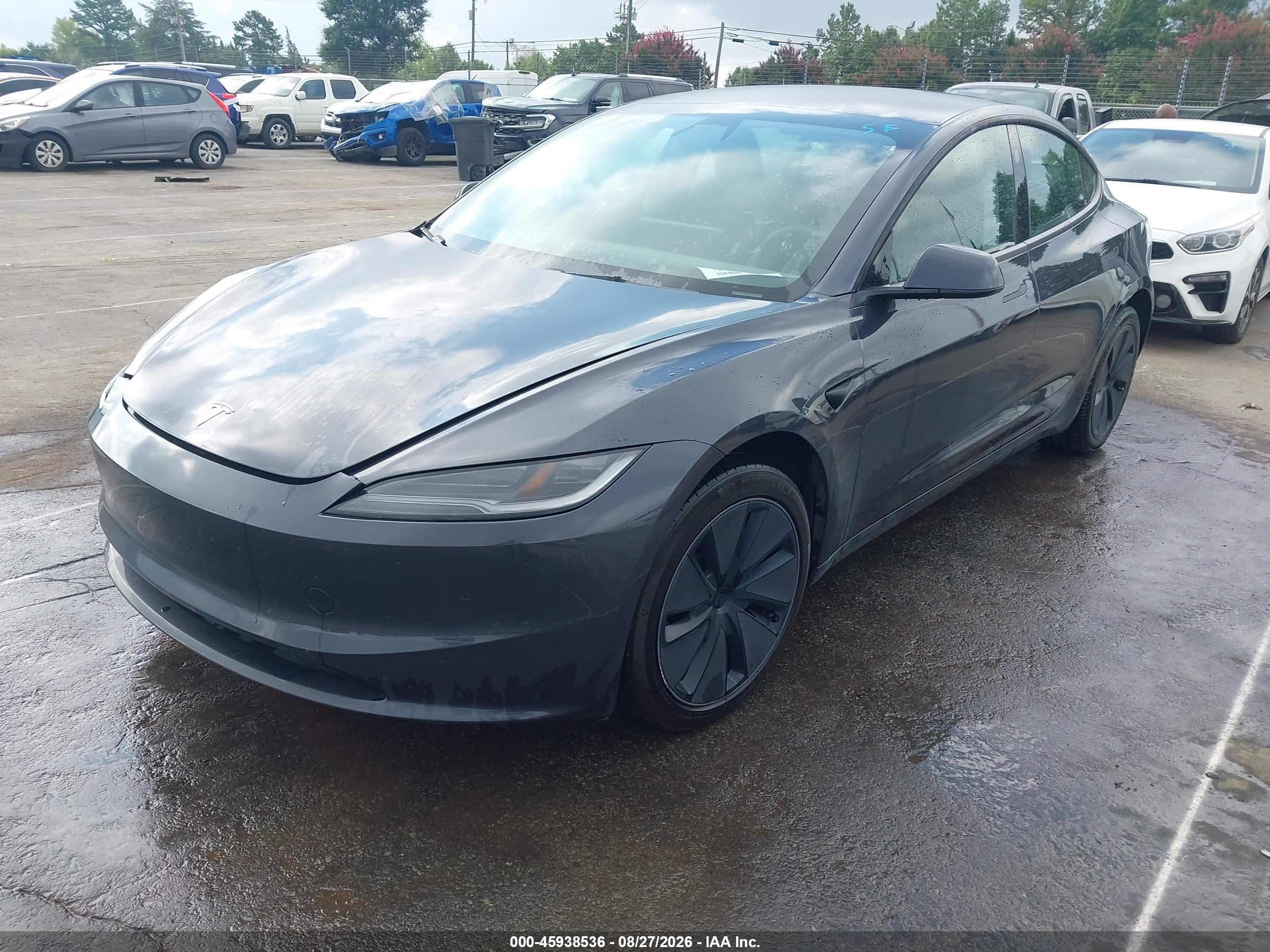 2025 TESLA MODEL 3 — I2