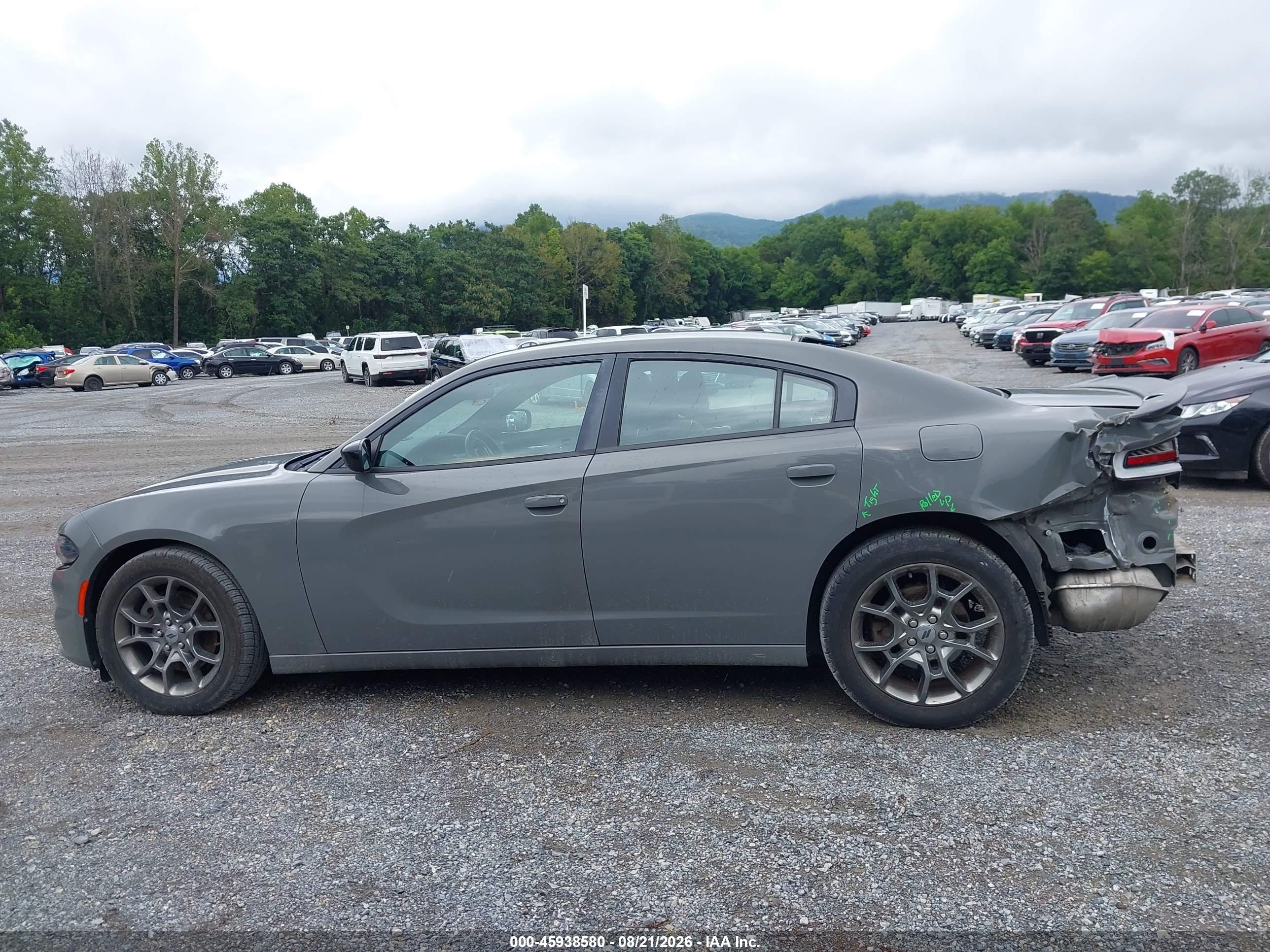 2017 DODGE CHARGER SE AWD