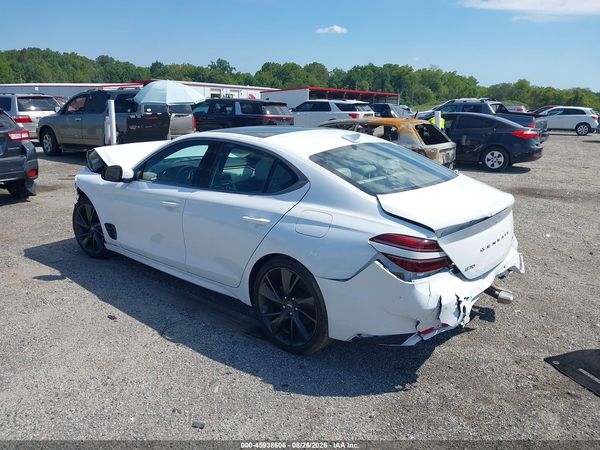 2023 GENESIS G70 2.0T AWD — I3