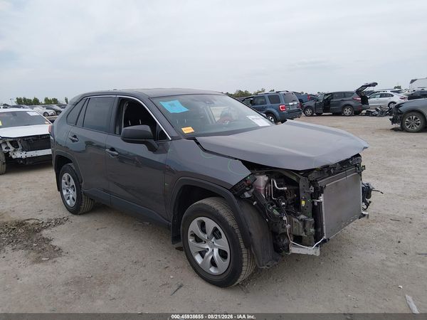 2022 TOYOTA RAV4 LE — I153