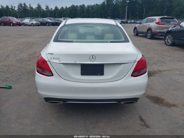 2015 MERCEDES-BENZ C 300 LUXURY/SPORT