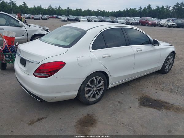 2015 MERCEDES-BENZ C 300 LUXURY/SPORT