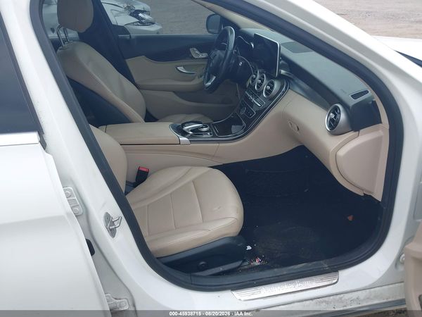2015 MERCEDES-BENZ C 300 LUXURY/SPORT