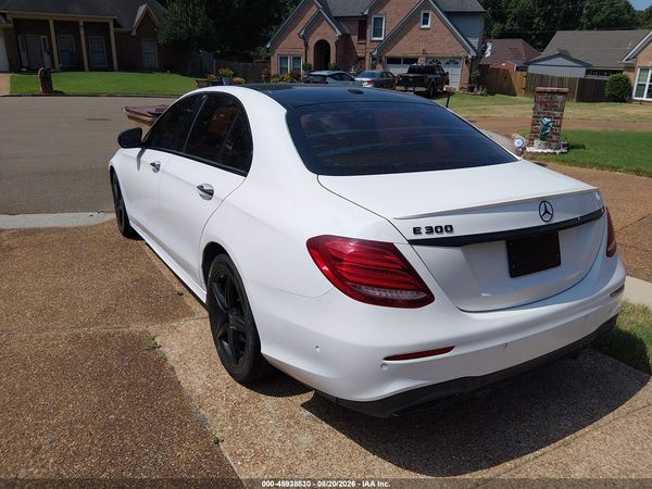 2017 MERCEDES-BENZ E 300 E300