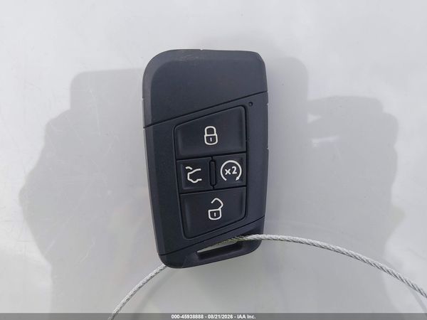 2018 VOLKSWAGEN TIGUAN 2.0T SE/2.0T SEL — I11