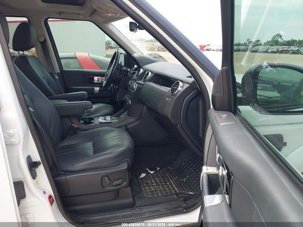 2016 LAND ROVER LR4 HSE