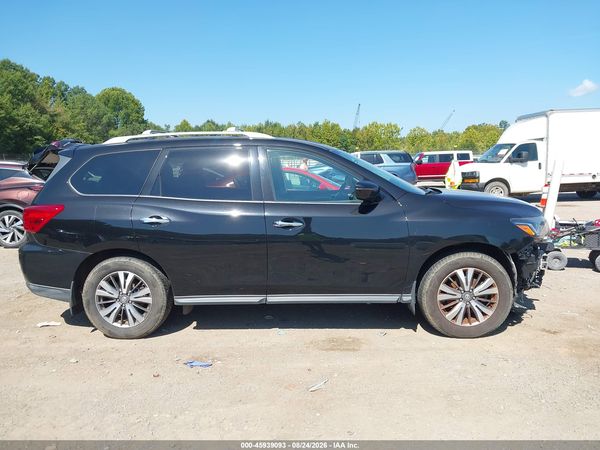 2018 NISSAN PATHFINDER SV