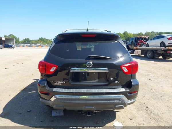 2018 NISSAN PATHFINDER SV