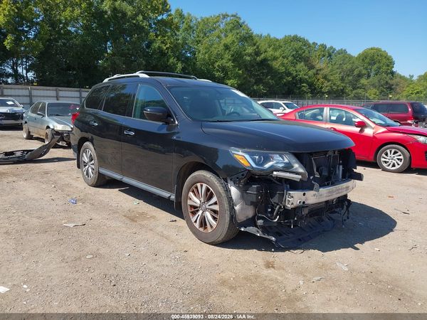 2018 NISSAN PATHFINDER SV
