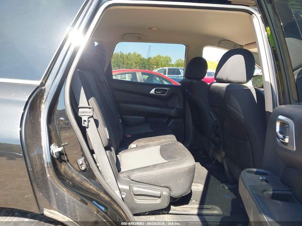 2018 NISSAN PATHFINDER SV