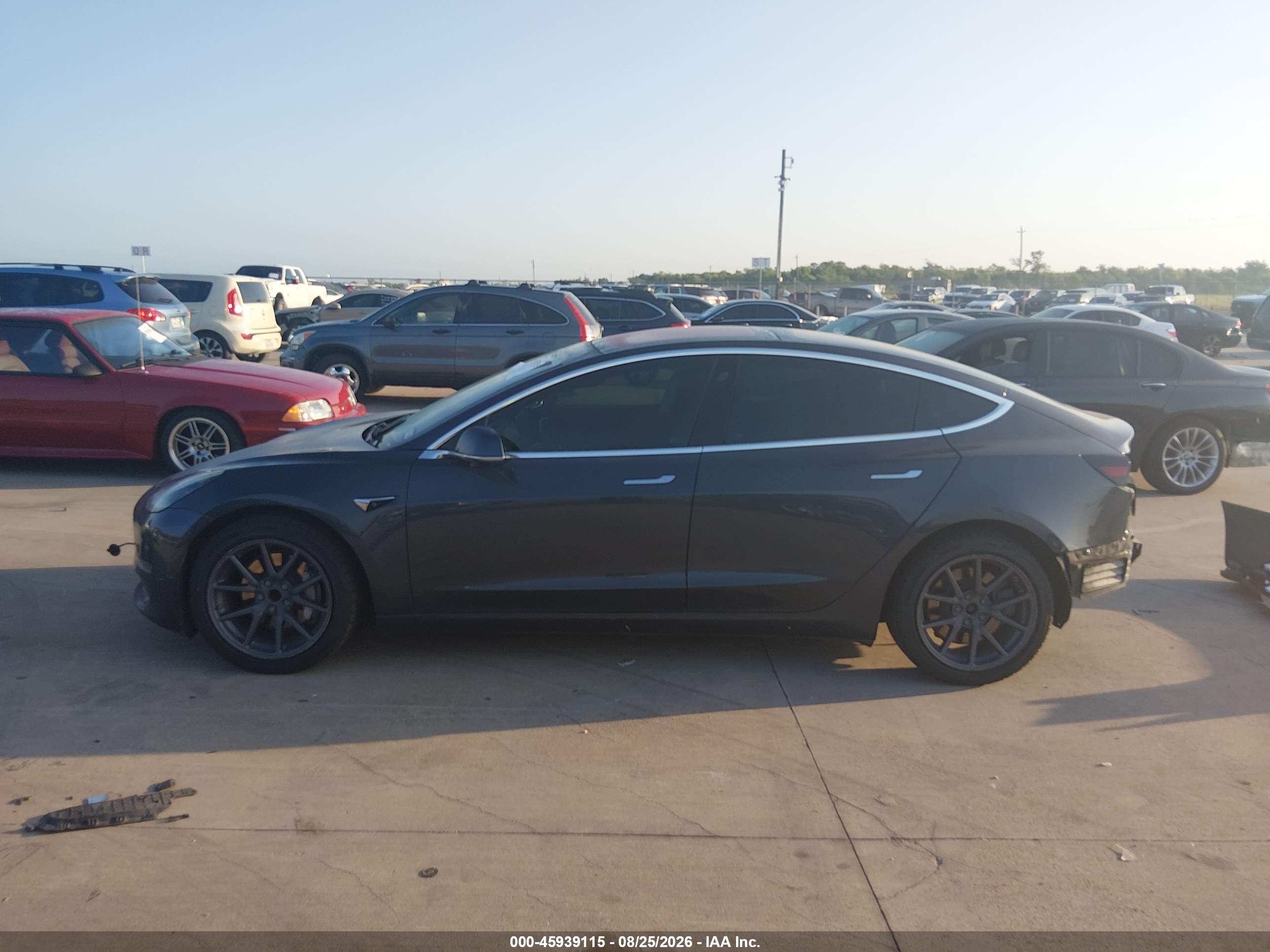 2018 TESLA MODEL 3 LONG RANGE/MID RANGE