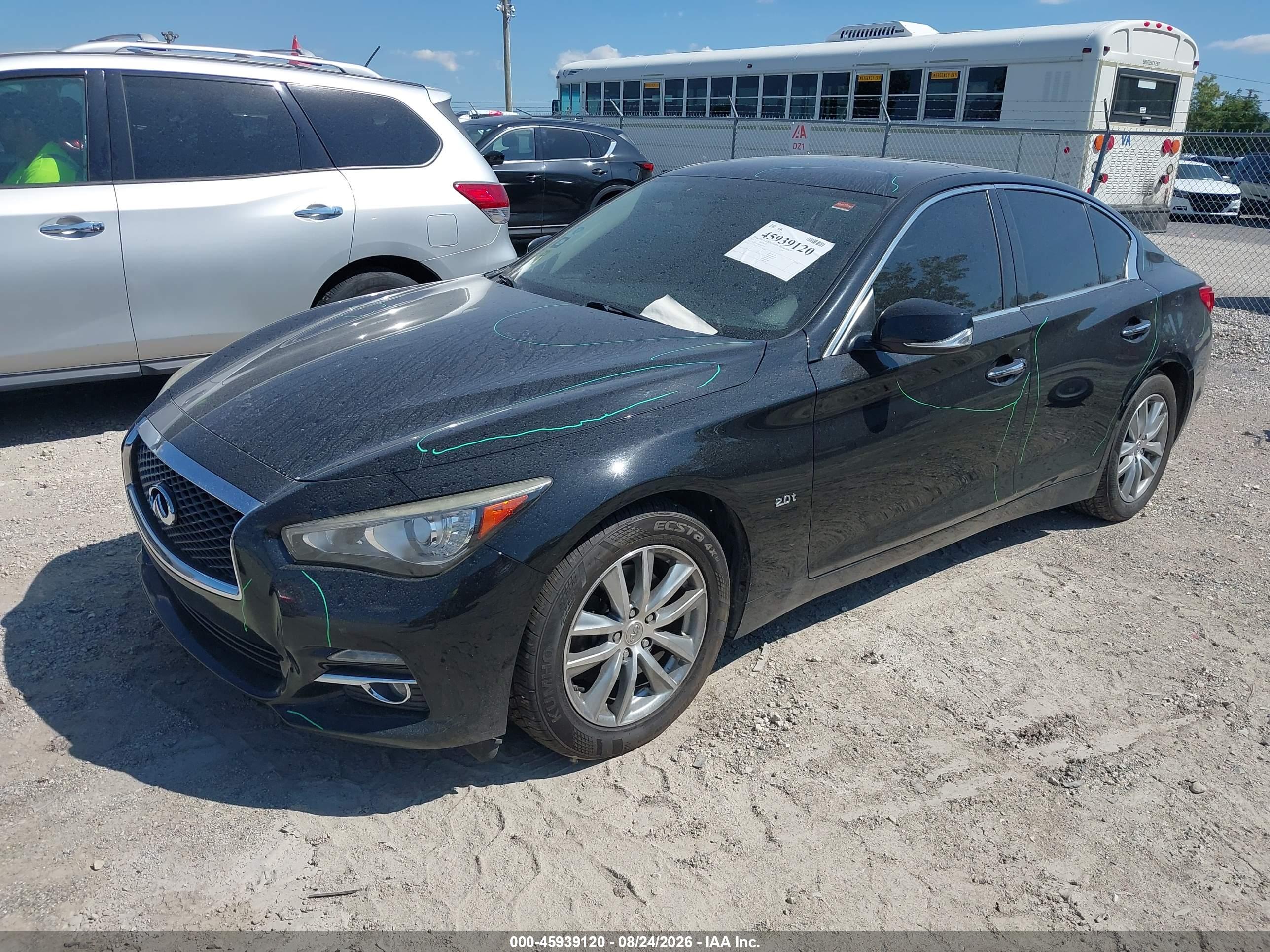 2016 INFINITI Q50 2.0T BASE/2.0T PREMIUM — I2