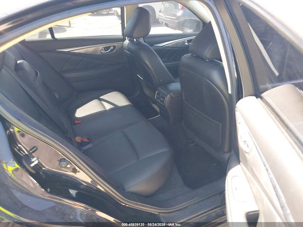 2016 INFINITI Q50 2.0T BASE/2.0T PREMIUM — I8