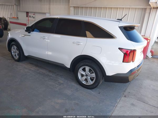2021 KIA SORENTO LX — I3