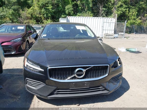 2020 VOLVO S60 T6 MOMENTUM — I115
