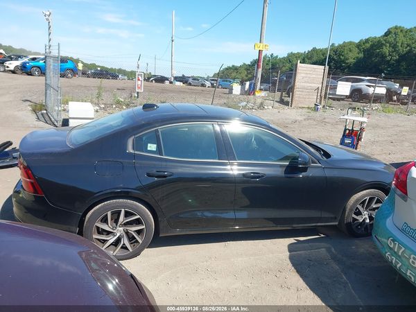 2020 VOLVO S60 T6 MOMENTUM — I116