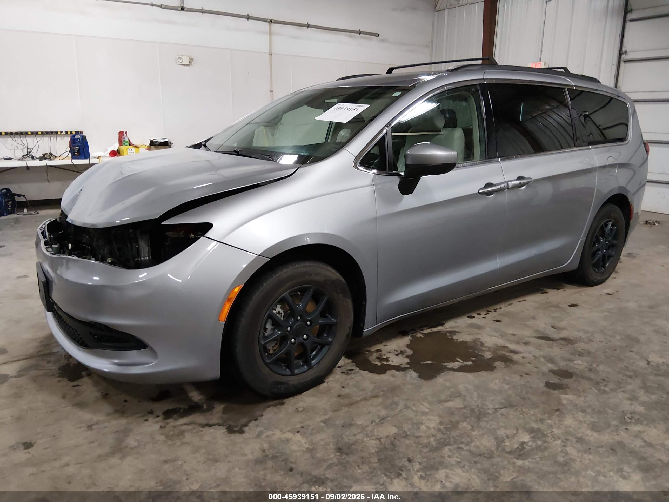 2021 CHRYSLER VOYAGER LXI — I2