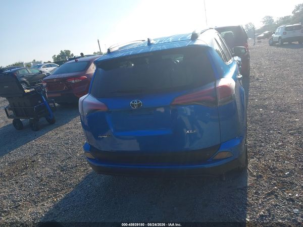 2017 TOYOTA RAV4 XLE — I119