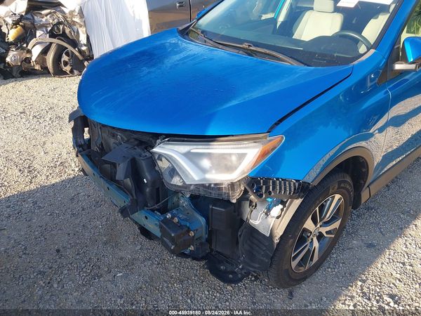 2017 TOYOTA RAV4 XLE — I154