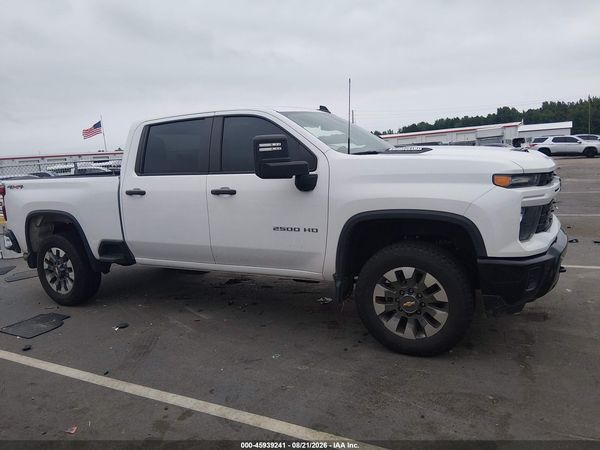 2024 CHEVROLET SILVERADO 2500HD CUSTOM — I116