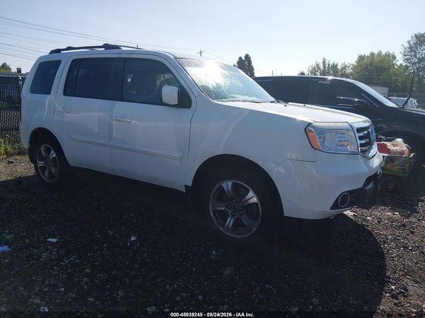2015 HONDA PILOT SE