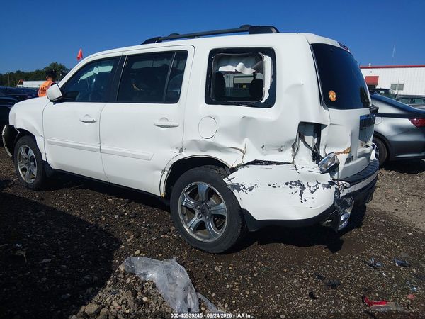 2015 HONDA PILOT SE