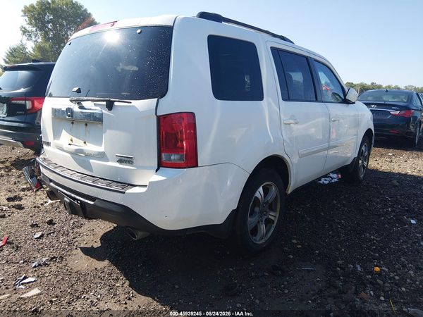 2015 HONDA PILOT SE