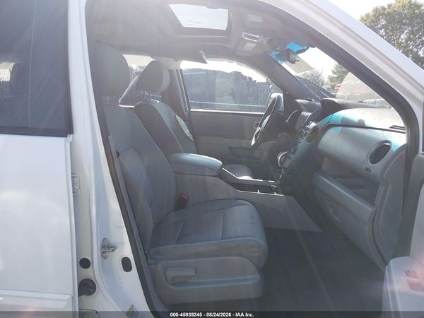 2015 HONDA PILOT SE