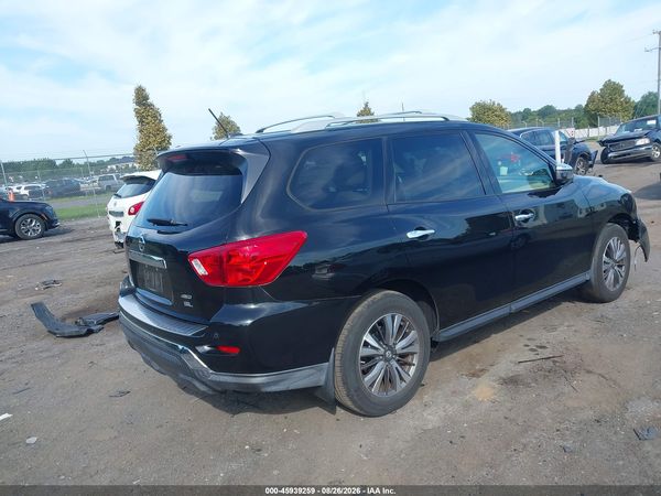 2018 NISSAN PATHFINDER SL