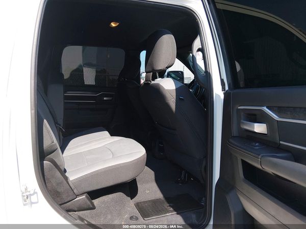 2024 RAM 2500 BIG HORN  4X4 6'4 BOX