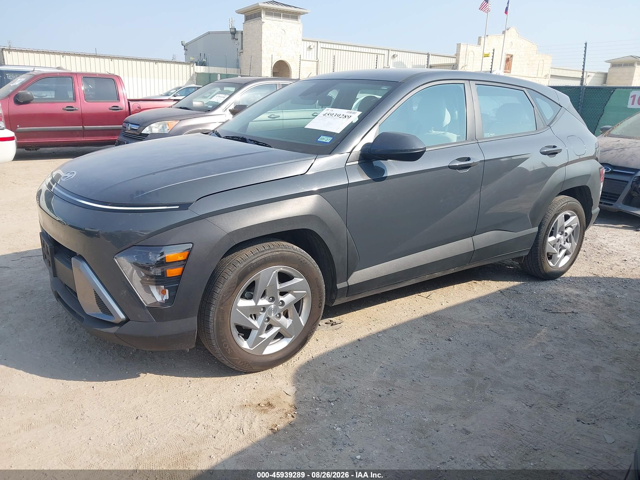 2024 HYUNDAI KONA SE — I2