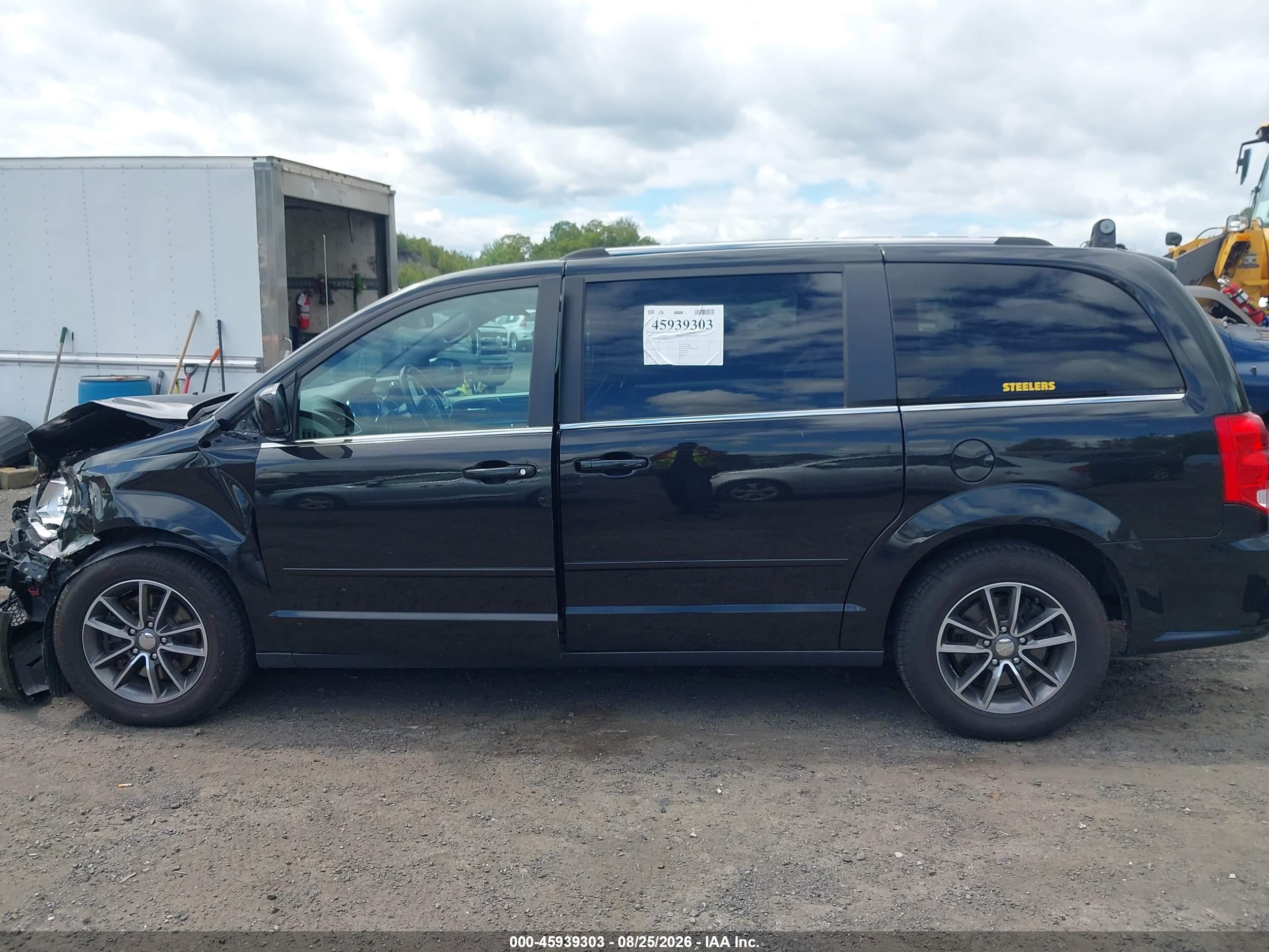 2017 DODGE GRAND CARAVAN SXT