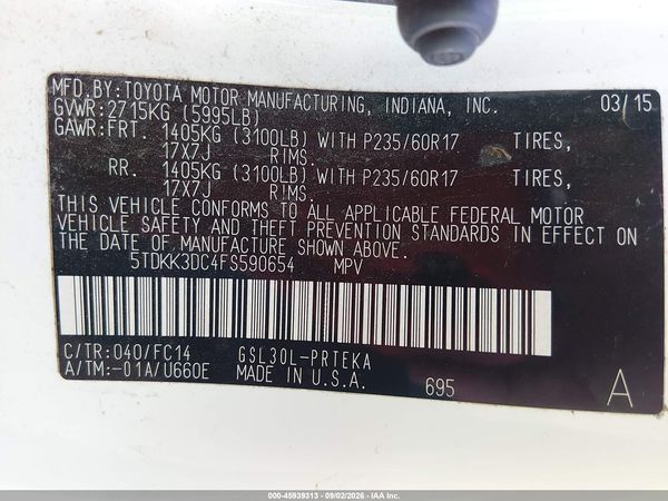 2015 TOYOTA SIENNA LE 8 PASSENGER — I9
